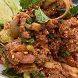 ก้อยหมู ดิบ