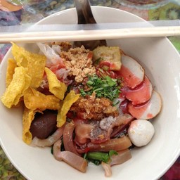 เย็นตาโฟ แห้งต้มยำ