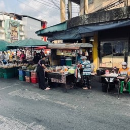 ข้าวเหนียวไก่ทอดหาดใหญ่ บังบัง