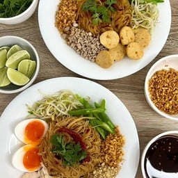 สวรรค์เส้น แม่สอด