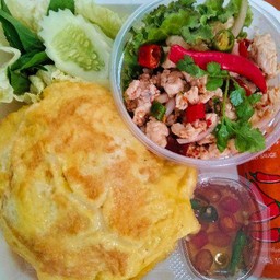 ชุดข้าวลาบไก่+ไข่เจียว