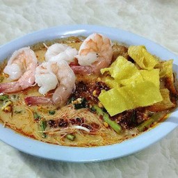 ก๋วยเตี๋ยวต้มยำกุ้งน้ำข้น