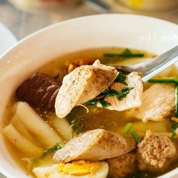 ก๋วยจั๊บหมูน้ำไส