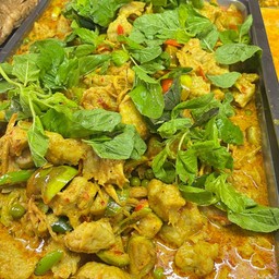 ผัดลูกชิ้นปลากราย