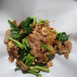ฟ้าใส ก๋วยเตี๋ยวเนื้อ
