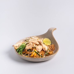ผัดไทยไก่