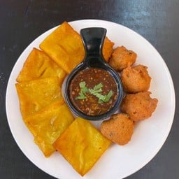 ของทอดผสม