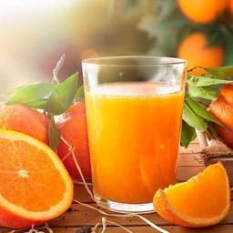 น้ำส้มคั้น