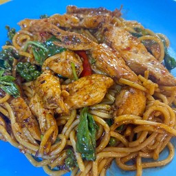 สปาเก็ตตี้ขี้เมาไก่ย่างพริกไทยดำ