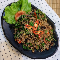 หมูสับผัดหนำเลียบใบกะเพรา