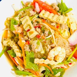 ยำวุ้นเส้นรวมมิตร