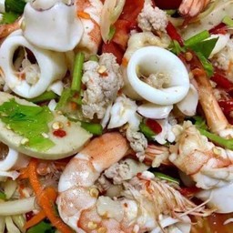 ยำวุ้นเส้นรวมมิตร