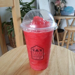 สตรอเบอรรี่ปั่น