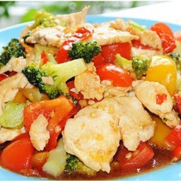 ข้าวผัดผักรวมไก่