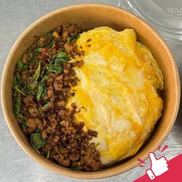 กะเพราเนื้อสับ ไข่เจียว