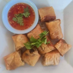 ปอเปี๊ยะทอดวันวาน