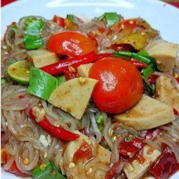 @1 . ตำแซ่บลาว ตำเส้นเล็กหมูยอปลาร้าสดต้อน รสเข้มข้นจัดจ้าน