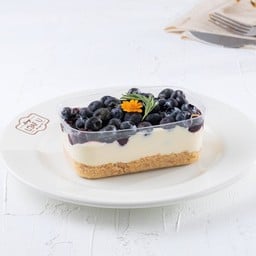 Blueberry Creamchees Pie