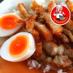 ข้าวหมูทอดอร่อยมาก เรวดี