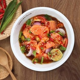 ยำแซลมอน