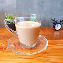 คาราเมลมัคคีอาโต้ร้อน