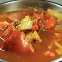 แกงส้มปูไข่หน่อไม้