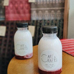 Homemade Strawberry Fresh Milk แบบขวด