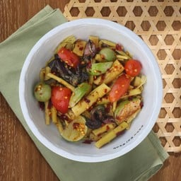 ตำหน่อไม้