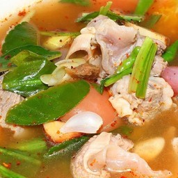 ต้มแซ่บหมู