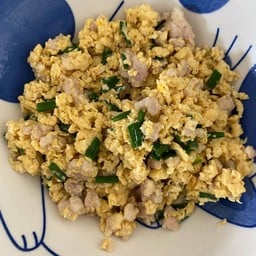 ข้าวไข่เจียวนายข้างบ้าน ท่าข้าม28