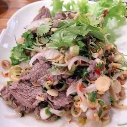 พล่าเนื้อ