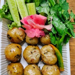 ไส้กรอกอีสาน สูตรยายสำรวล เปรี้ยว