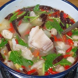 ต้มแซ่บปลาดอลลี่