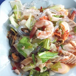 ยำเส้นแก้ว