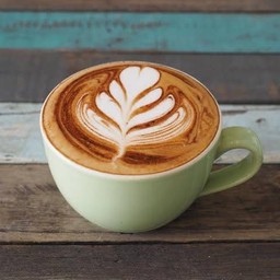 ลาเต้ (ร้อน)