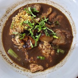 ก๋วยเตี๋ยวเนื้อน้ำตก(เนื้อสด+เปื่อย)