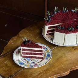 RED VELVET CAKE