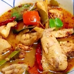 ต้มแซ่บไก่