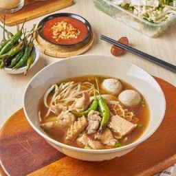 ก๋วยเตี๋ยวเนื้อ