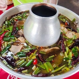 ต้มยำปลาบึก