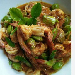 กับข้าว  ลูกเหลียง ผัดกะปิ