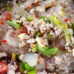 ยำวุ้นเส้น+ไก่สับ ฮาลาล