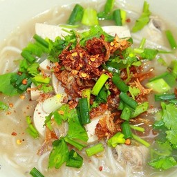 ก๋วยจั๋บญวนหมูสับ