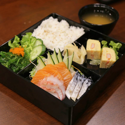 ซาชิมิเบนโตะ