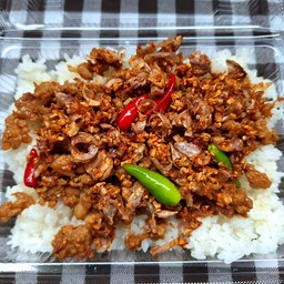 หมูสับ ทอดพริกสด