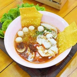 เกาเหลาลูกชิ้นปลารวม