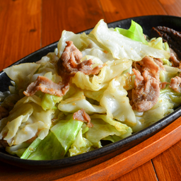 Ta มิโสะเผ็ดกระทะร้อน