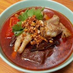 ชุดน้ำเงี้ยวหมูรวมไก่