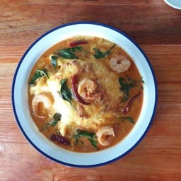 ข้าวไข่ข้นซอสโหระพากุ้ง