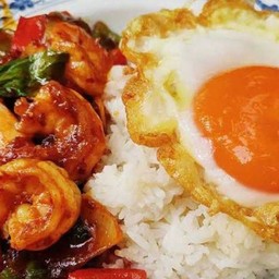 ข้าวกุ้งผัดพริกเผา ไข่ดาว